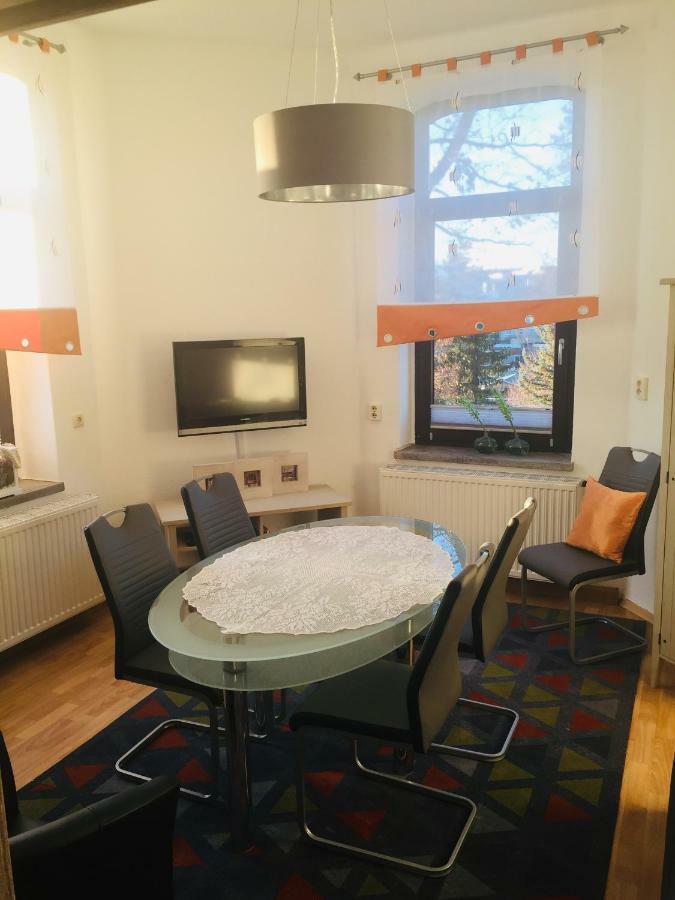 Turmvilla Vogtland Oelsnitz  ภายนอก รูปภาพ
